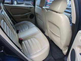 /photos/8684/3fec84ab-22e1-c7f1-7cba-ed3675e2a8c4_i320x240.jpg