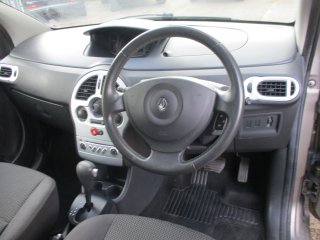 /photos/8684/54d7f539-0073-6a7b-5018-e0baf5d83f91_i320x240.jpg