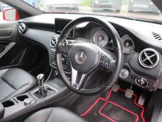 /photos/8684/b222b22f-6c84-060b-1f13-4c60d65779b6_i320x240.jpg