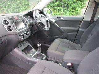 /photos/8684/d3dd473b-826b-a93c-c23e-f6e8c1a977e0_i320x240.jpg