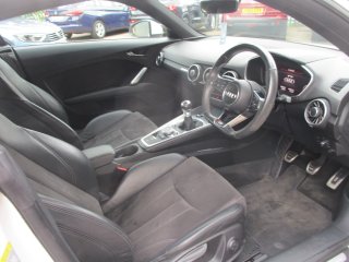 /photos/8684/fc8446c5-e033-a177-6d78-dd876a85d7c7_i320x240.jpg